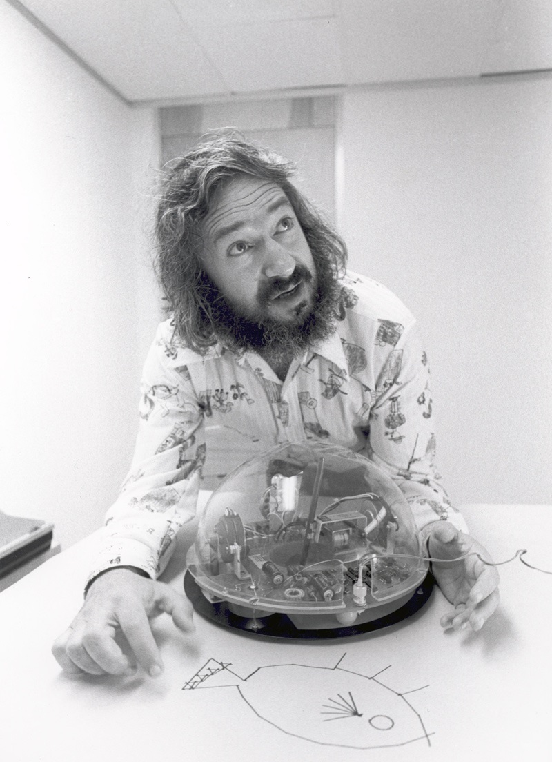 Portrait of Seymour Papert.